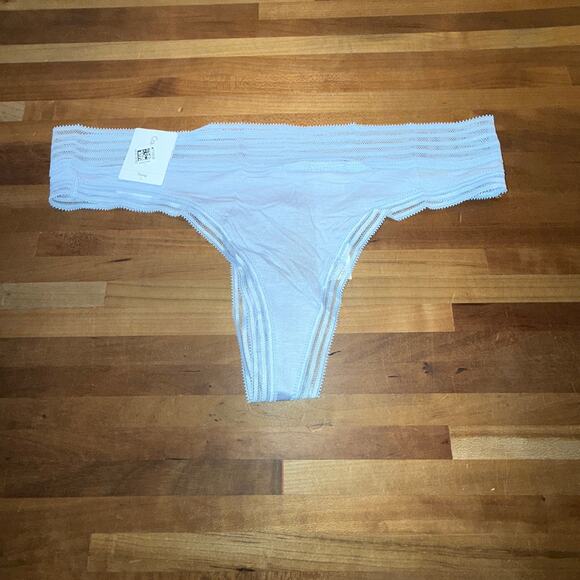 Set of 3 Calvin Klein assorted thong panty black/blue/black large - Picture 10 of 15